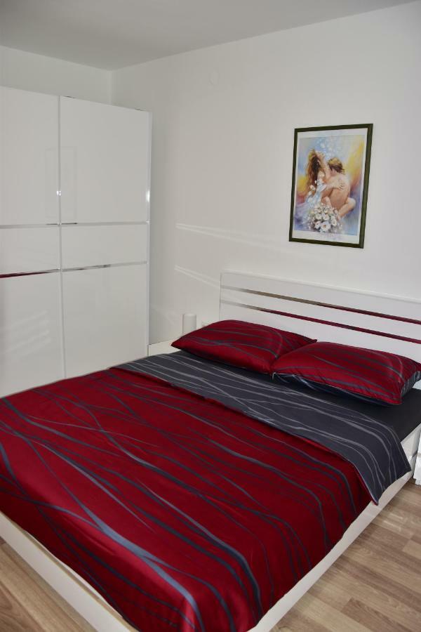Apartmani Novosel Šilo Eksteriør bilde